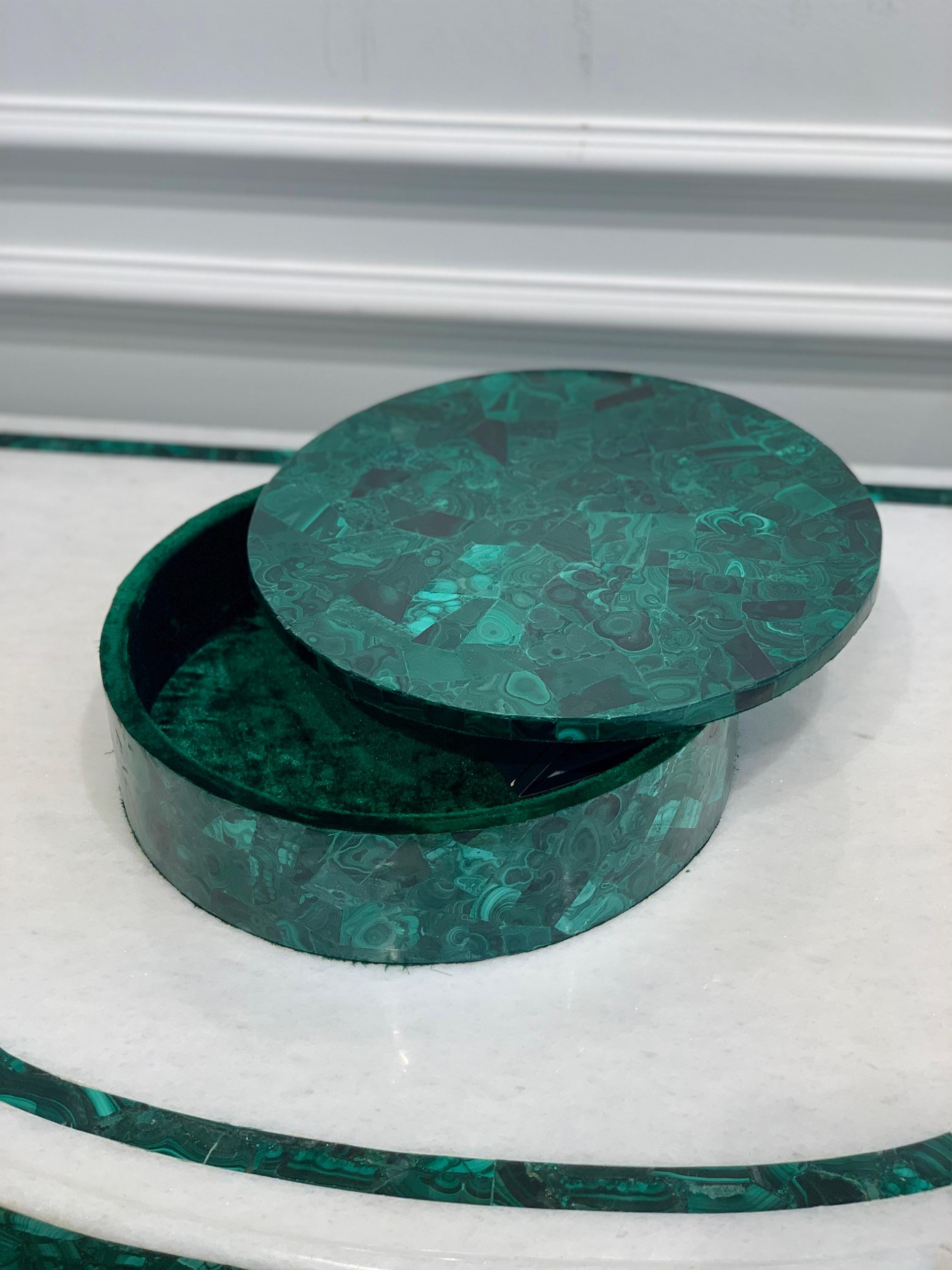 Handcrafted Round Malachite Jewellery Box: Luxury Gemstone Storage Accent